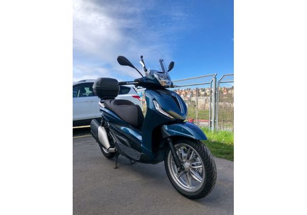 PIAGGIO BEVERLY 400 BLU OXYGEN