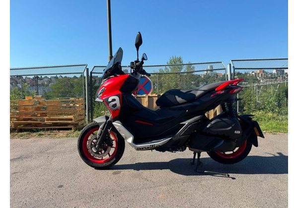 APRILIA SR GR 125 SPORT BAZAR - MOTOBAZAR