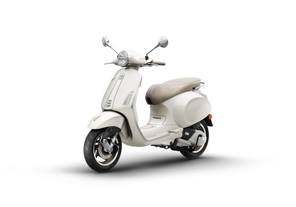 VESPA PRIMAVERA 125 S E5+ - BÍLÁ 2026 - PRIMAVERA - SKÚTRY