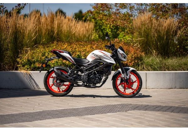 QJMOTOR TRX 12 BÍLÁ - TRX 12 - MOTORKY