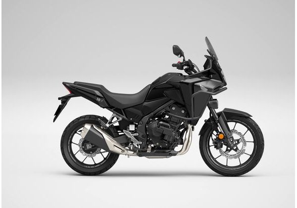 HONDA NX500 - ČERNÁ 2026 - NX500 - MOTORKY