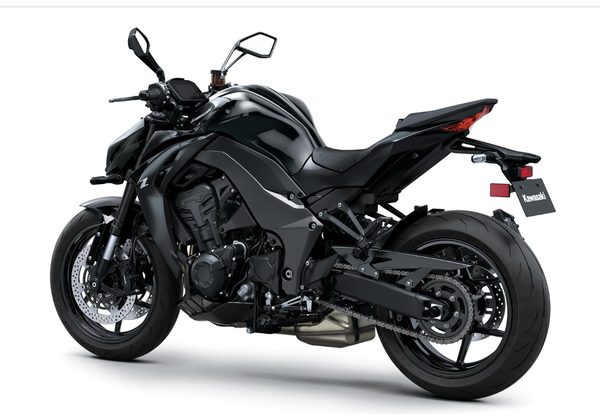 KAWASAKI Z1100 - ČERNÁ 2026 - SUPERNAKED - MOTORKY