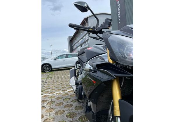 APRILIA TUONO V4R BAZAR - MOTOBAZAR