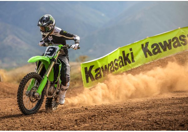 KAWASAKI KX450 - ZELENÁ 2026 - MOTOCROSS & ENDURO - MOTORKY