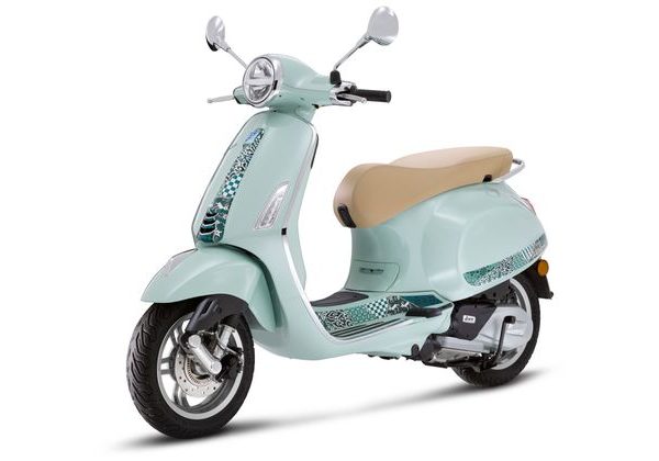 VESPA PRIMAVERA 125 BATIK ABS E5+ - VERDE BATIK 2025 - PRIMAVERA - SKÚTRY