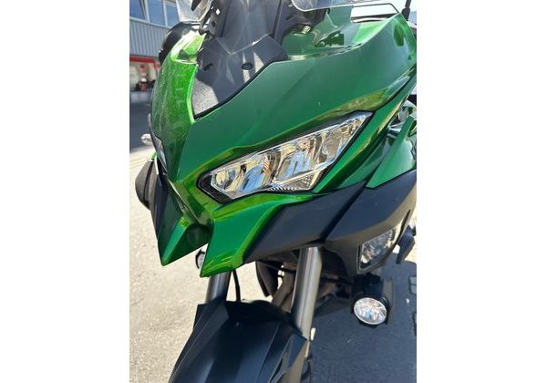 KAWASAKI VERSYS 1000 SE - BAZAR - REZERVOVÁNO - KAWASAKI - MOTOBAZAR