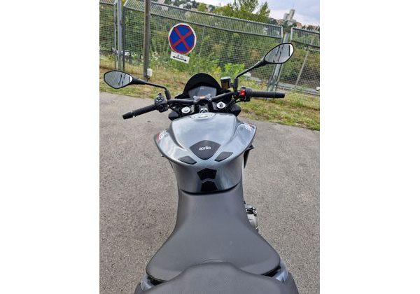 APRILIA TUONO 660 - BAZAR