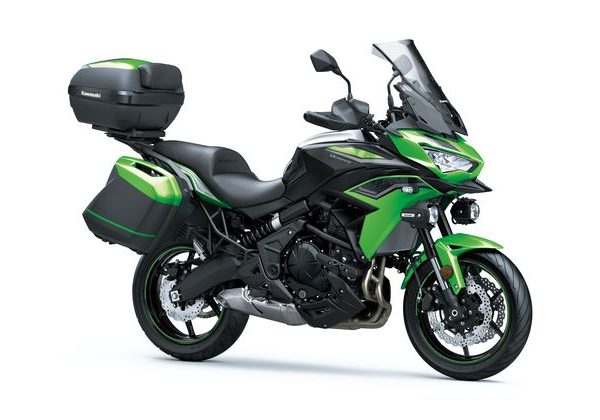 KAWASAKI VERSYS 650 2023 ZELENÁ GRAND TOURER - ADVENTURE TOURER - MOTORKY