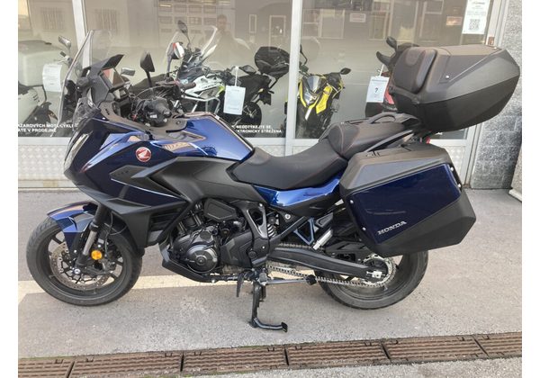 HONDA NT1100 DCT - DEMO 2025 - DEMO AKČNÍ MOTOCYKLY - MOTORKY
