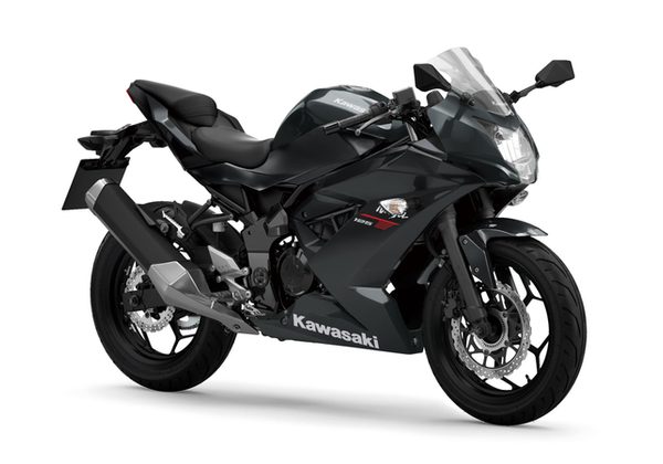 KAWASAKI NINJA 125 - ČERNÁ 2027 - SUPERSPORT & SPORT - MOTORKY