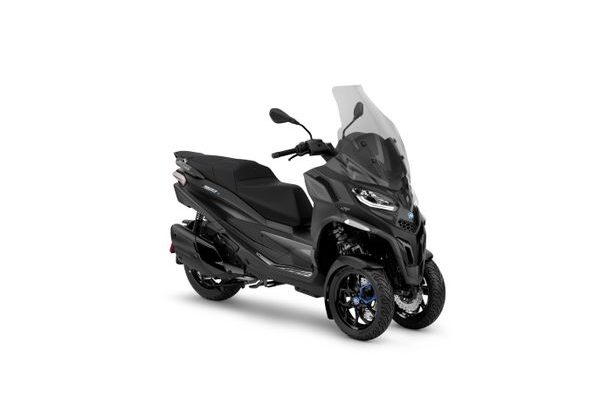 PIAGGIO MP3 400 HPE SPORT E5+ NERO METEORA 2025 - MP3 - SKÚTRY