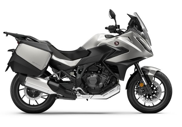 HONDA NT1100 MT - STŘÍBRNÁ 2027 - NT1100 - MOTORKY
