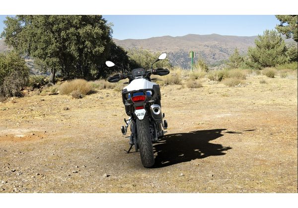 BMW F 800 GS - LIGHT WHITE - ADVENTURE - MOTORKY