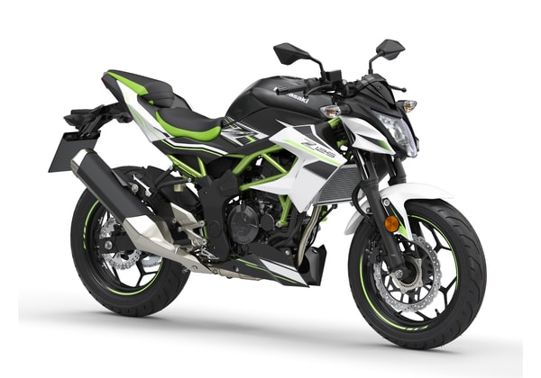 KAWASAKI Z125 ČERNÁ 2019