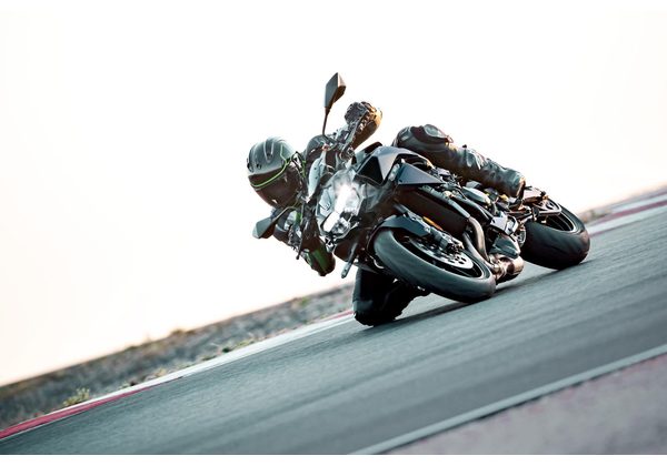 KAWASAKI NINJA H2 SX - ČERNÁ/ŠEDÁ 2027 - SPORT TOURER - MOTORKY