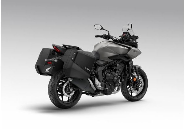 HONDA CB1000GT - ŠEDÁ 2026 - SPORT TOURING - MOTORKY