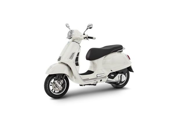 VESPA GTS 125 S HPE FL ABS E5+ BIANCO INNOCENTE 2026 - GTS - SKÚTRY