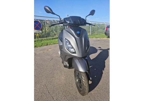 PIAGGIO 1 L3 E5 GREY MATT - ELEKTRICKÉ SKÚTRY - SKÚTRY