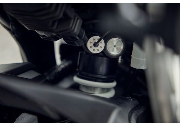 HONDA CB1000GT - ČERNÁ 2026 - SPORT TOURING - MOTORKY