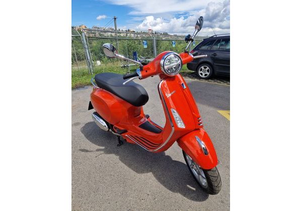 VESPA PRIMAVERA 125 - KOMISNÍ PRODEJ - MOTOBAZAR