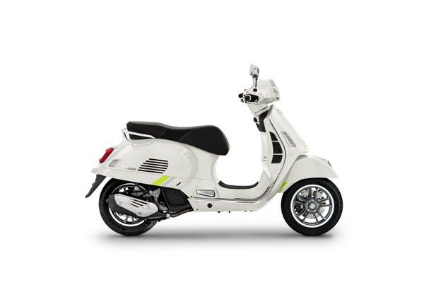 VESPA GTS 125 ST HPE ABS E5+ - BIANCO INNOCENTE 2025