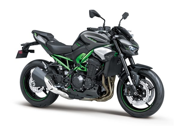 KAWASAKI Z900 ZELENÁ 2025