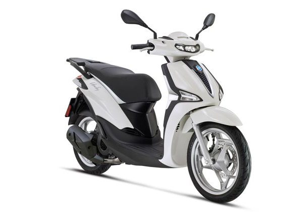 PIAGGIO LIBERTY 125 E5+ - BÍLÁ 2026 - LIBERTY - SKÚTRY