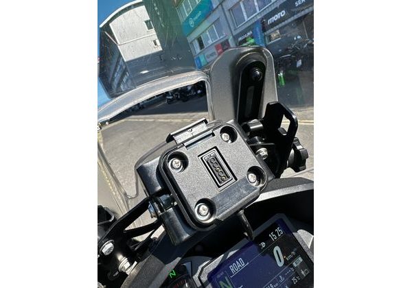 KAWASAKI VERSYS 1000 SE - BAZAR - REZERVOVÁNO - KAWASAKI - MOTOBAZAR