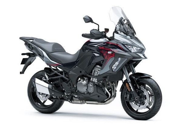 KAWASAKI VERSYS 1000 SE ŠEDÁ TMAVÁ 2021