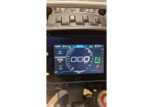 MOTO GUZZI STELVIO E5+ - DEMO 2025 - DEMO AKČNÍ MOTOCYKLY - MOTORKY