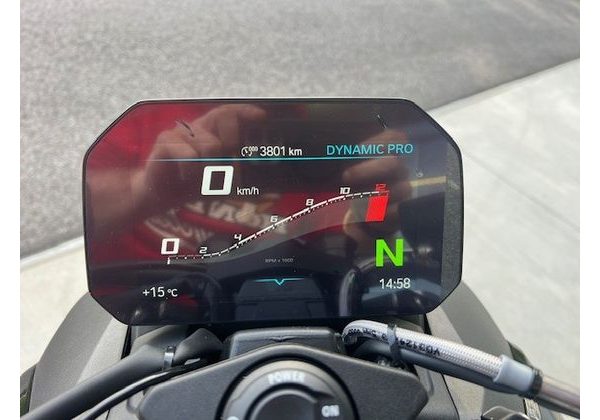 BMW S 1000 R - DEMO 2025 - DEMO AKČNÍ MOTOCYKLY - MOTORKY