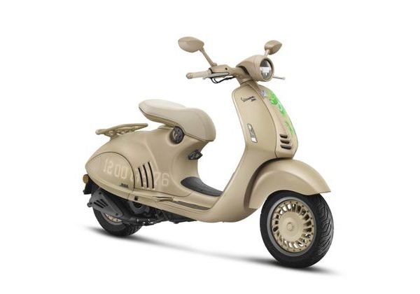 VESPA 946 125 ABS DRAGON E5 - BÉŽOVÁ 2024 - 946 - SKÚTRY