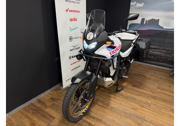 HONDA XL750 TRANSALP E-CLUTCH 2026 - DEMO - DEMO AKČNÍ MOTOCYKLY - MOTORKY