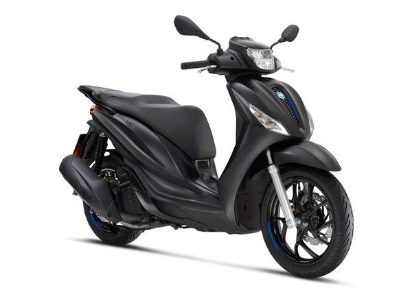 PIAGGIO MEDLEY 200 S E5+ - NERO METEORA 2025 - MEDLEY - SKÚTRY