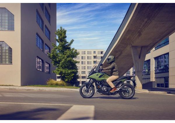 HONDA NC750X DCT - ČERNÁ 2026 - NC750X - MOTORKY