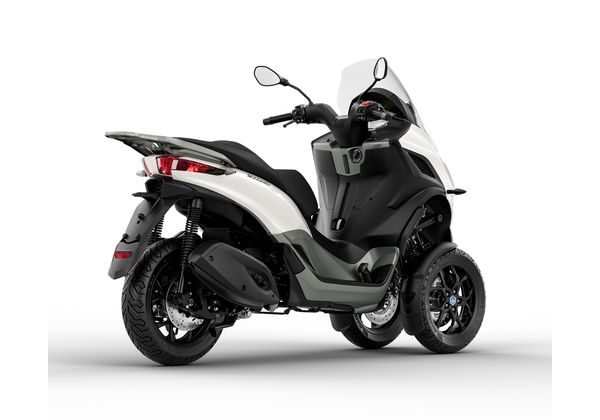 PIAGGIO MP3 310 WEISS 2025 - MP3 - SKÚTRY