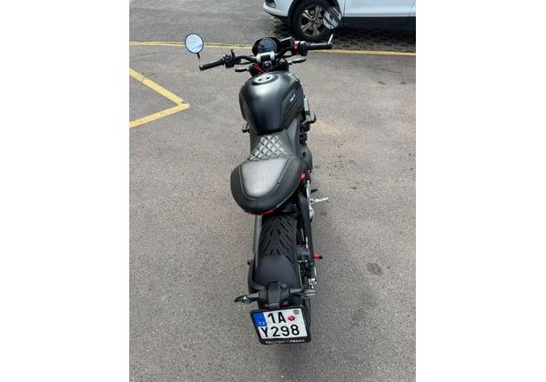 TRIUMPH TRIDENT 660 BAZAR - MOTOBAZAR