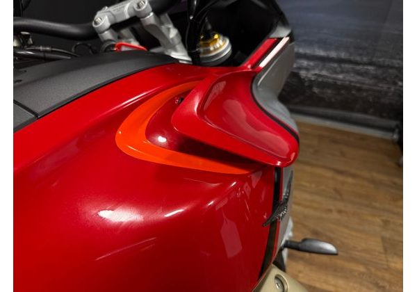 MOTO GUZZI V100 MANDELLO S 2025 - BAZAR - MOTO GUZZI - MOTOBAZAR