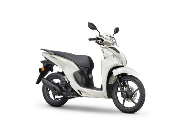 HONDA VISION 110 - BÍLÁ 2025 - VISION - SKÚTRY