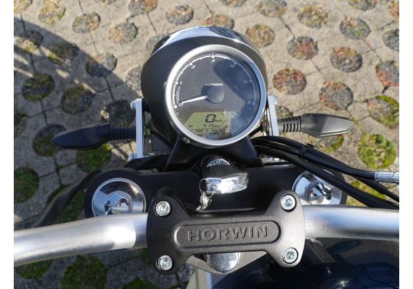 HORWIN CR6 - BAZAR MOTOCYKLŮ - MOTOBAZAR