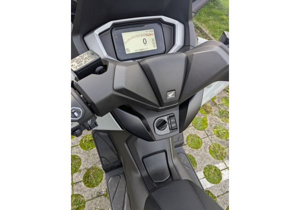HONDA FORZA 125 2025 - BAZAR - HONDA - MOTOBAZAR