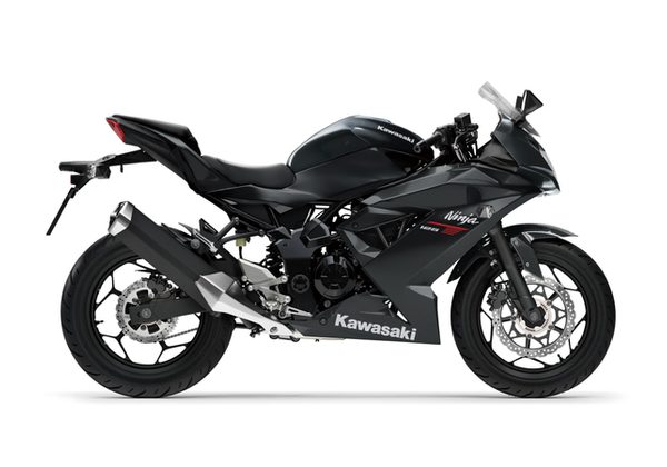 KAWASAKI NINJA 125 - ČERNÁ 2027 - SUPERSPORT & SPORT - MOTORKY
