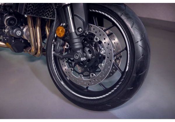 HONDA CB1000 HORNET - ŠEDÁ 2025 - CB1000 HORNET - MOTORKY