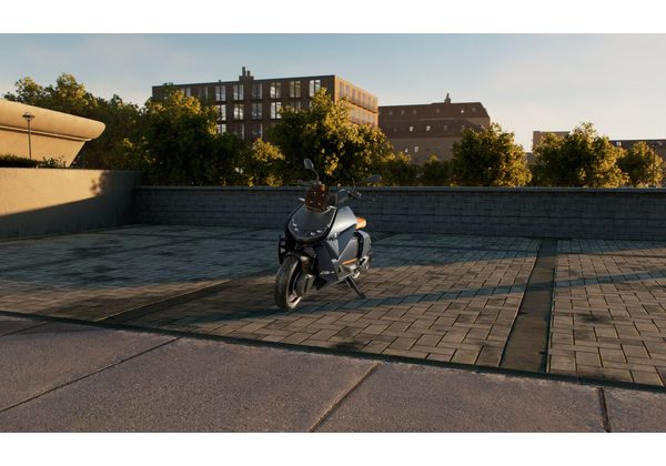 BMW CE 04 - AVANTGARDE - URBAN MOBILITY - MOTORKY
