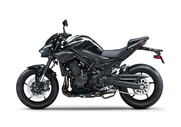 KAWASAKI Z900 - ŠEDÁ 2027 - SUPERNAKED - MOTORKY