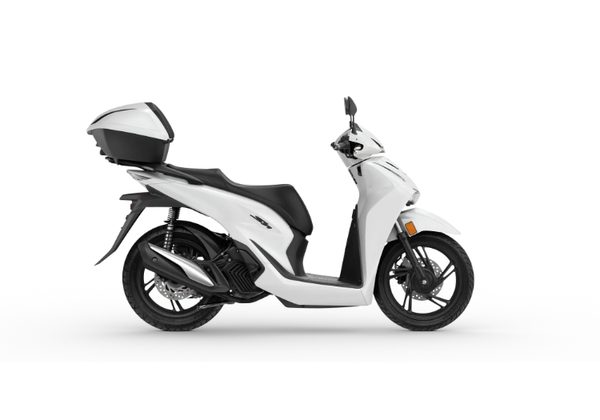 HONDA SH125 SMART TOP BOX - BÍLÁ 2026 - SH125 - SKÚTRY