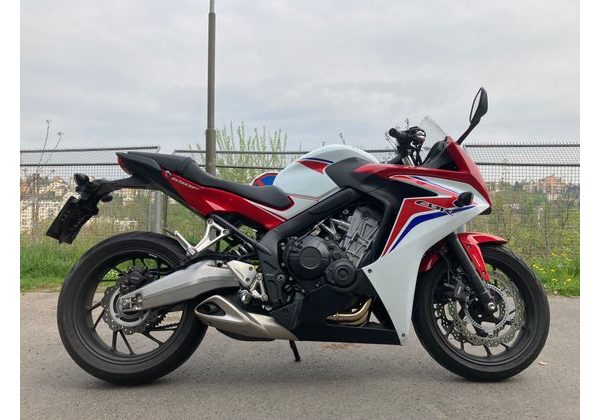 HONDA CBR650FA