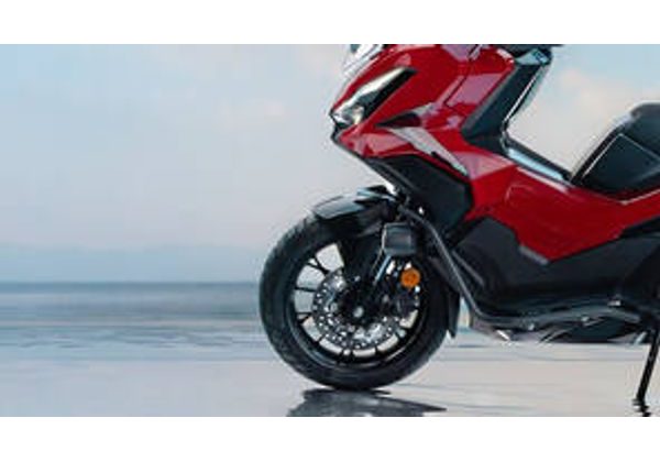 HONDA ADV 350 SPECIAL EDITION SMART TOP BOX - PEARL FALCON GREY - 2026 - ADV - SKÚTRY