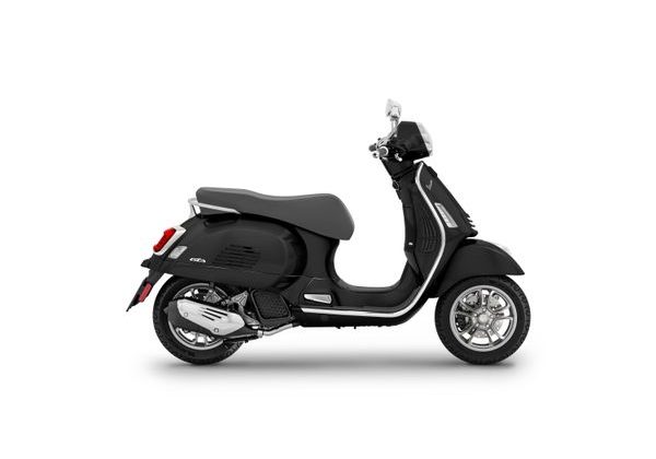 VESPA GTS 125 RST E5 NERO CONVINTO 2024