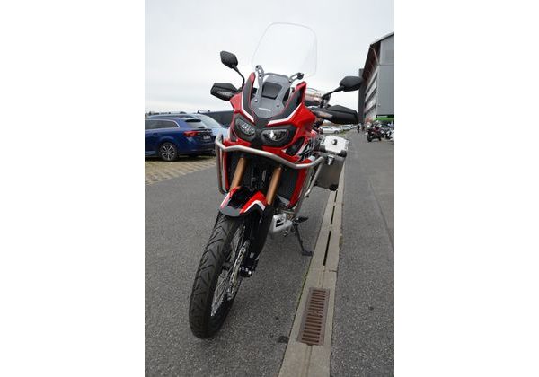 HONDA CRF1000L AFRICA TWIN GRAND PRIX RED 2019